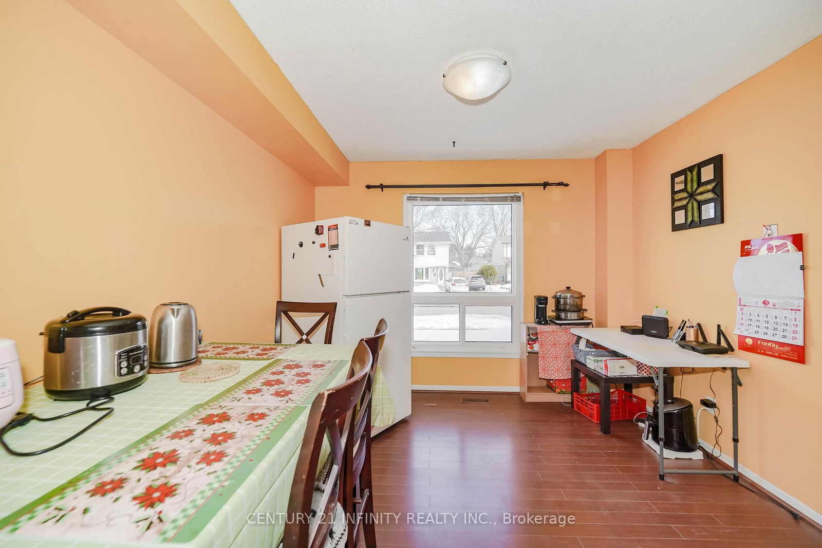 1400 Mary St N, unit 33 for sale