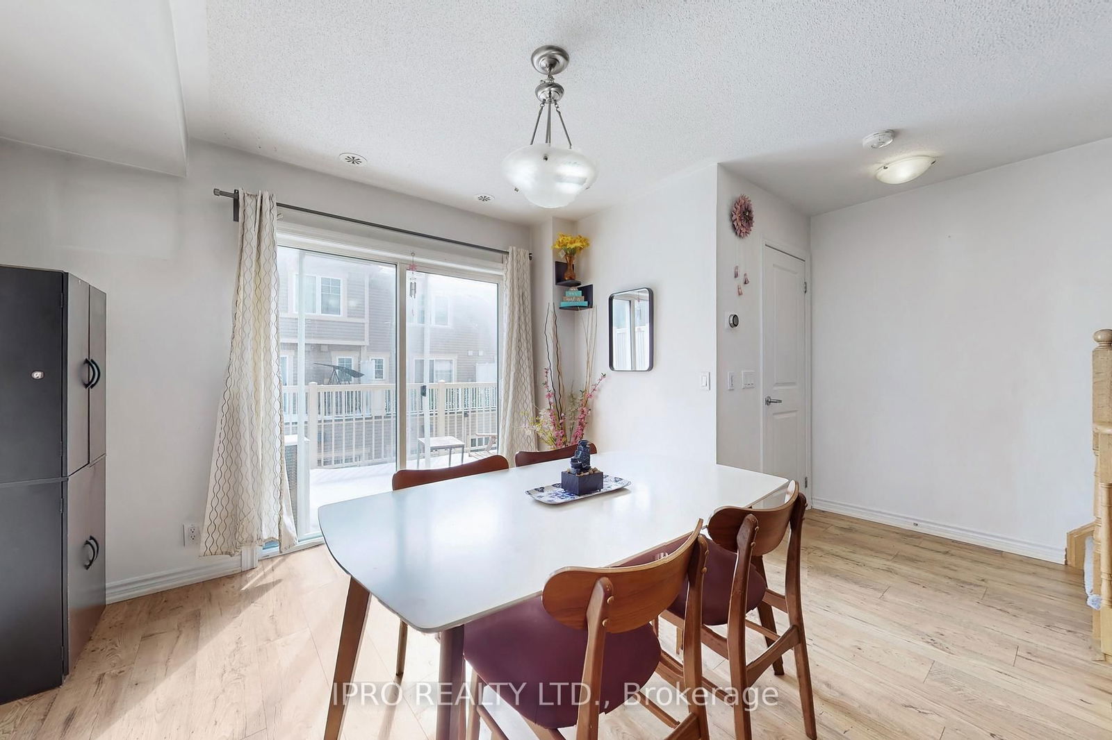 2500 Hill Rise Crt, unit 19 for sale