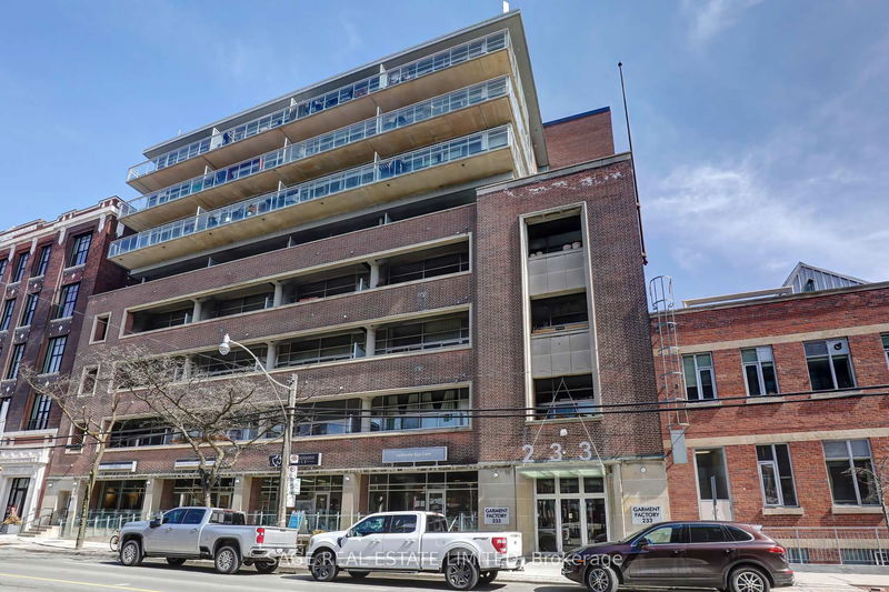 233 Carlaw Ave, unit 509 for rent