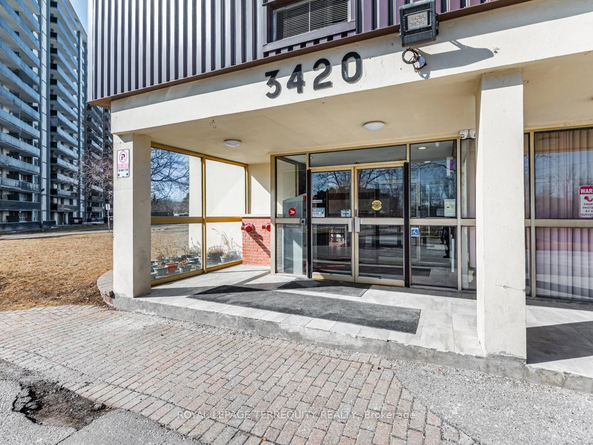 3420 Eglinton Ave E, unit 503 for sale