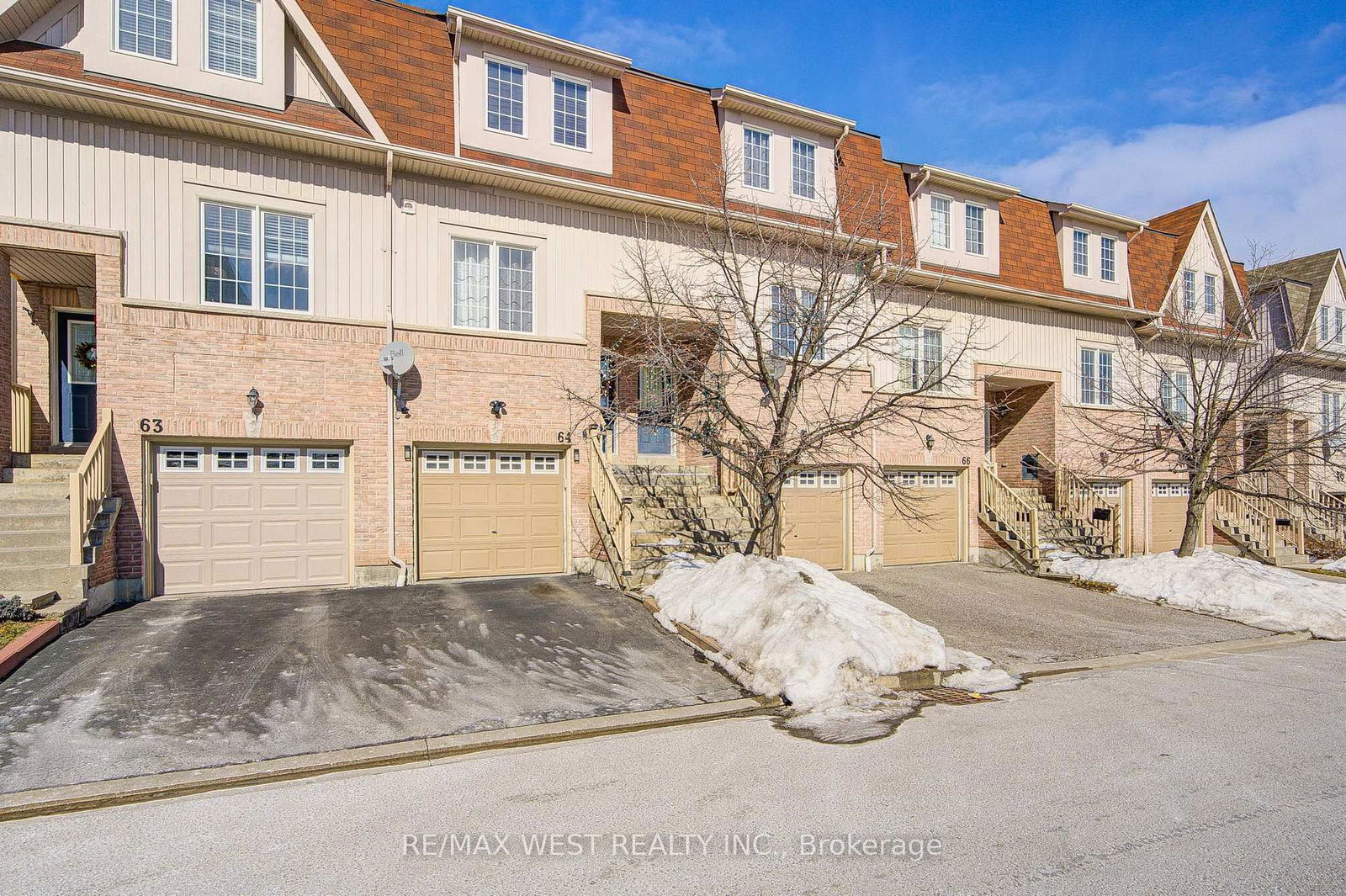 Strathmore Townhomes, Pickering, Toronto