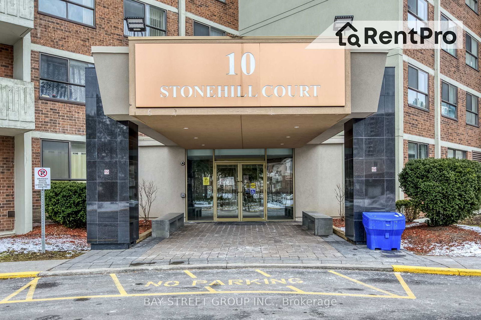 10 Stonehill Crt, unit 1207 for rent