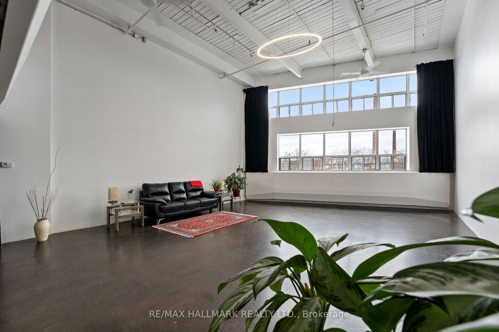 1173 Dundas St E, unit 226 for rent