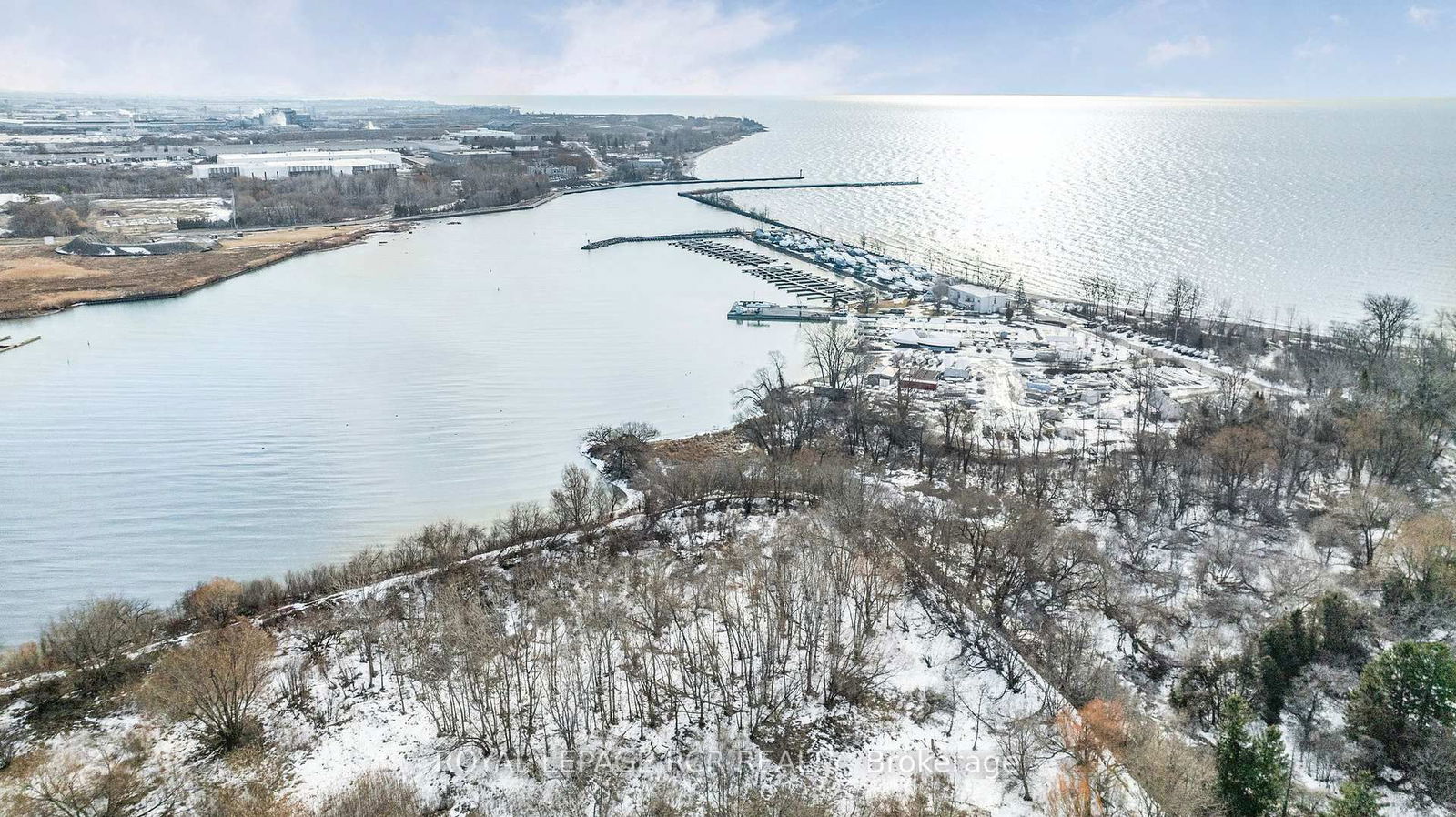 Harbourside Condos, Whitby, Toronto