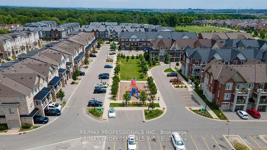 2410 Nantucket Chase Townhomes, Pickering, Toronto