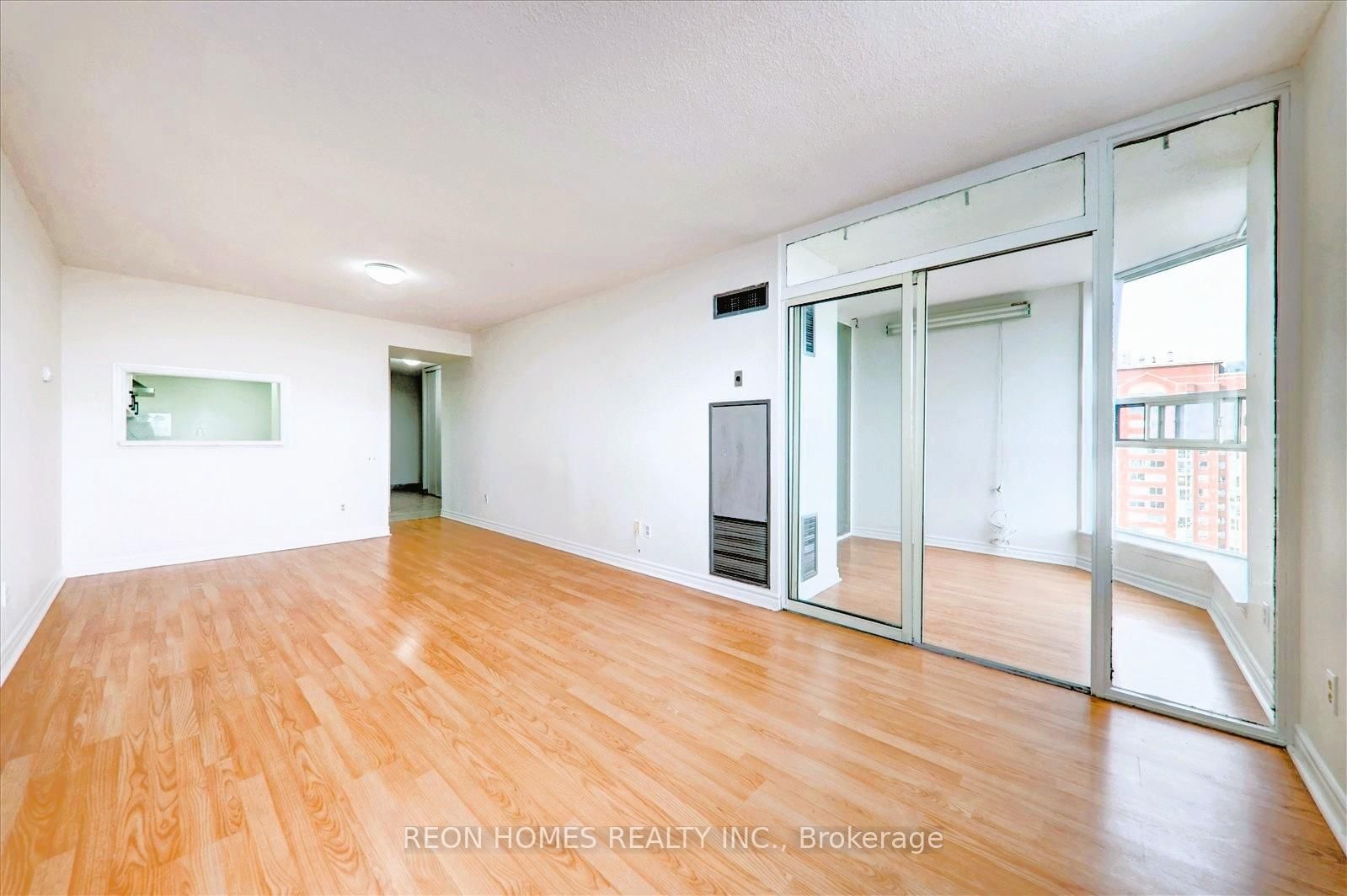 2466 Eglinton Ave E, unit 1610 for sale