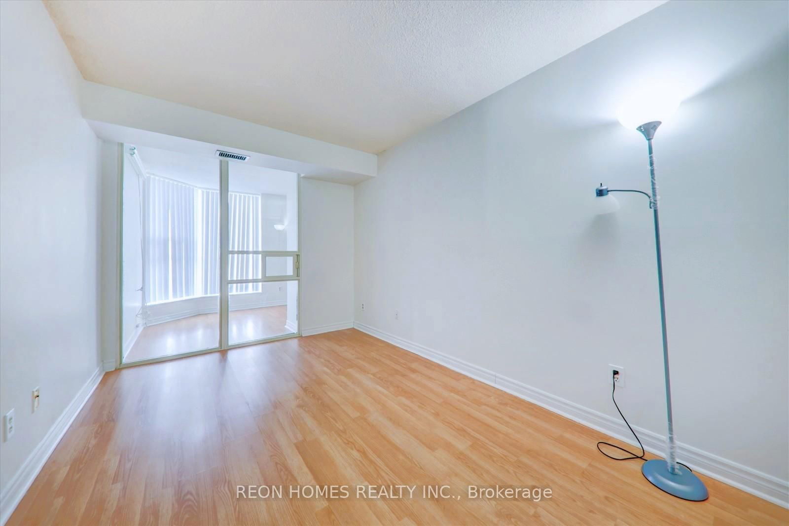 2466 Eglinton Ave E, unit 1610 for sale