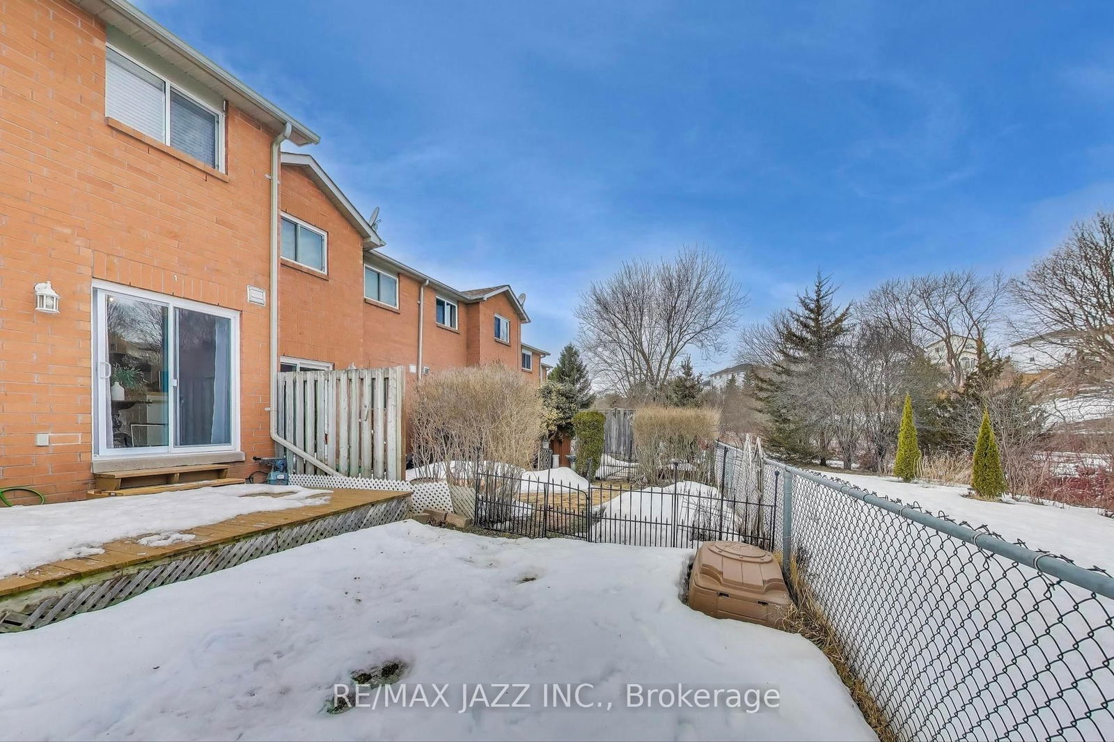 811 Wilson Townhomes, Oshawa, Toronto