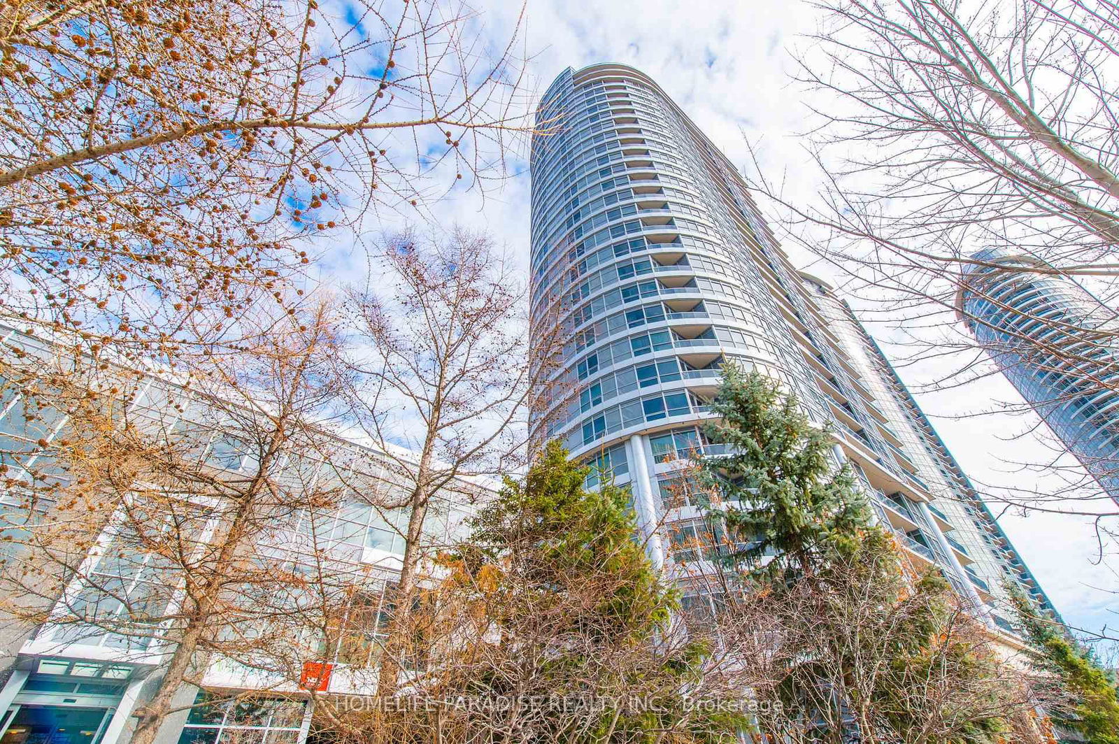 151 Village Green Sq, unit PH09 for sale