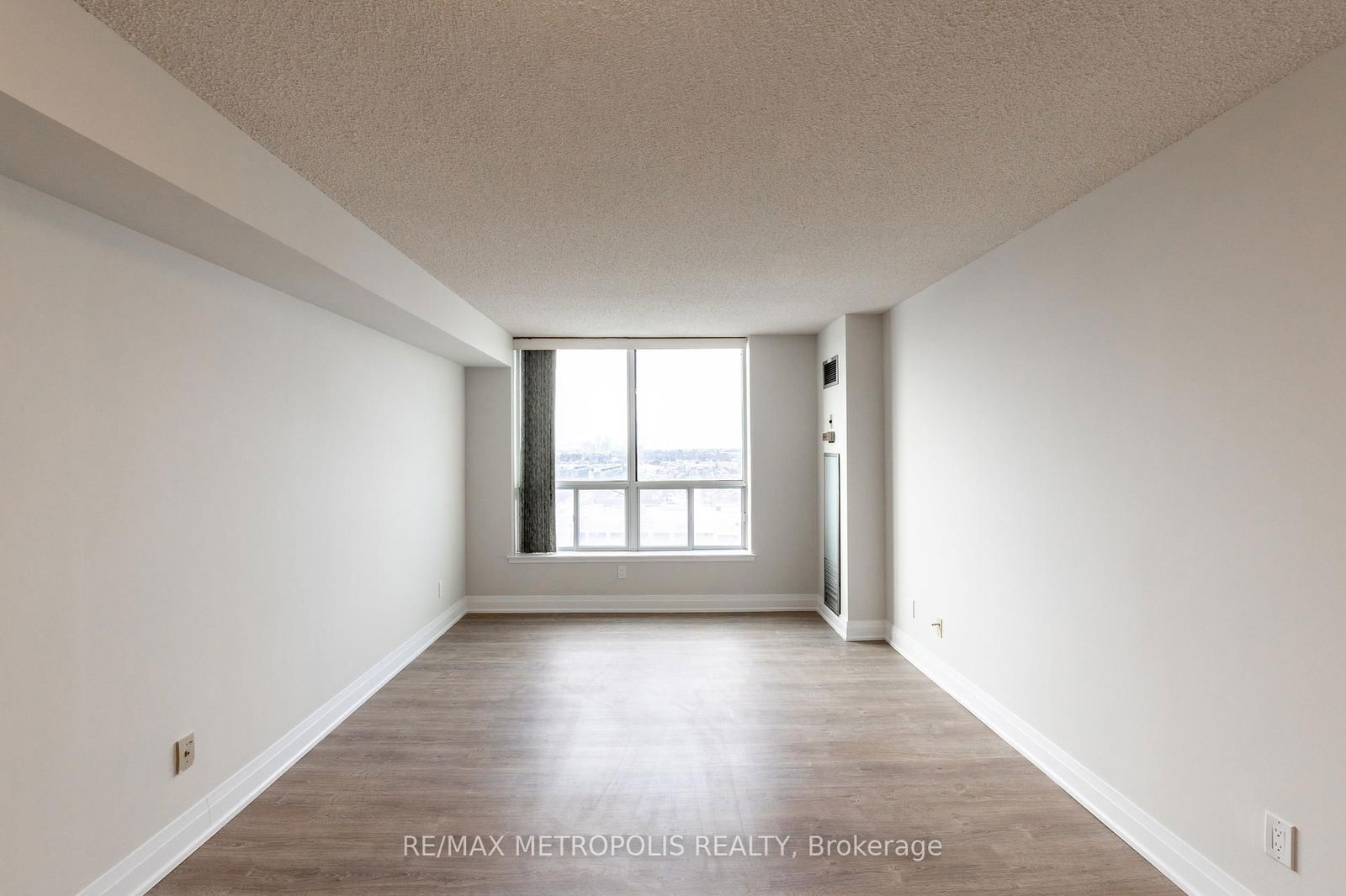 400 Mclevin Ave, unit 1110 for sale