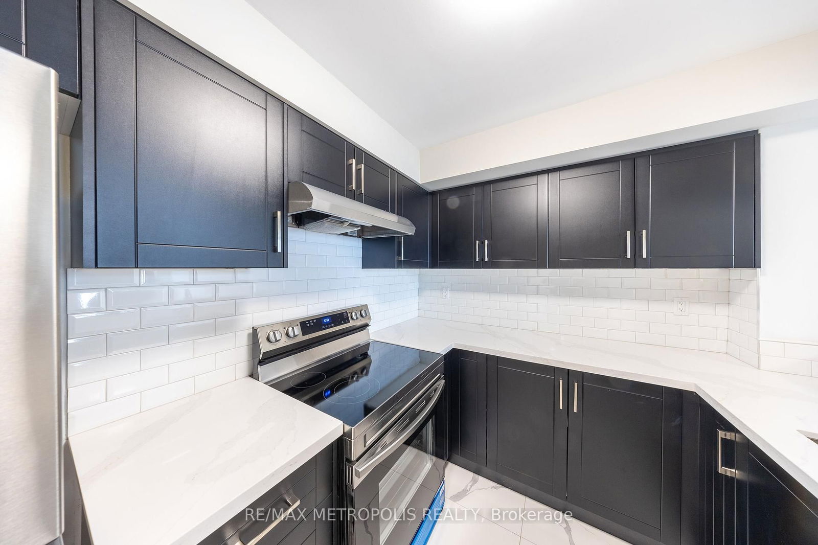 400 Mclevin Ave, unit 1110 for sale