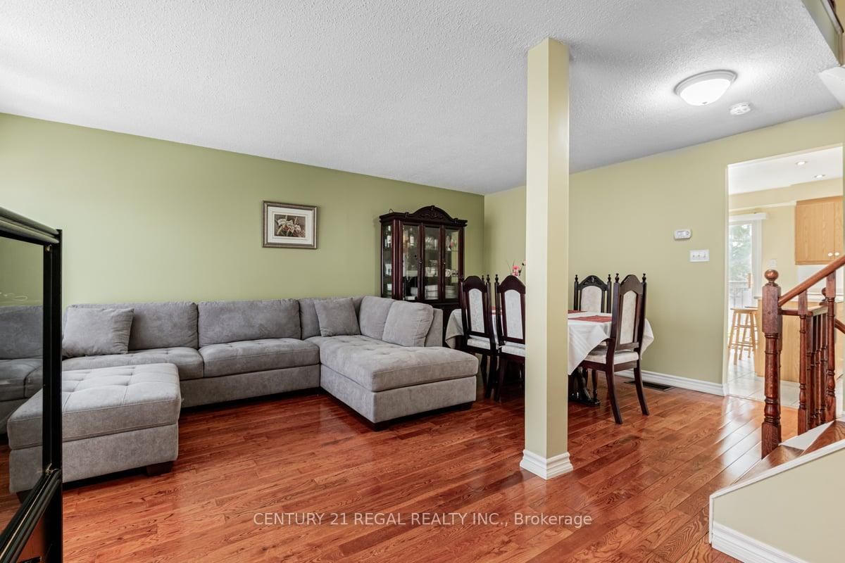 2359 Birchmount Rd, unit 29 for sale