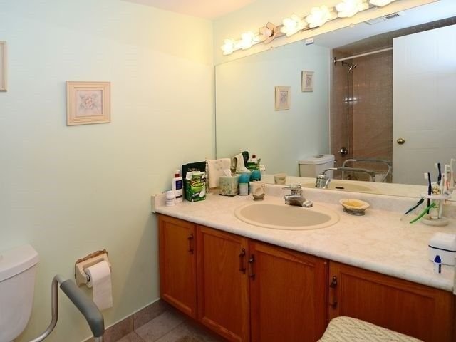 1890 Valley Farm Rd, unit 1515 for sale - image #8