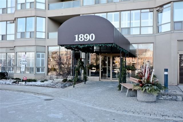 1890 Valley Farm Rd, unit 806 for sale - image #2