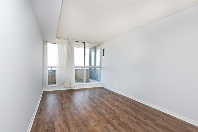 1655 Pickering Pkwy, unit Ph809 for rent - image #8