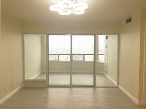 68 Corporate Dr, unit 2621 for rent - image #4