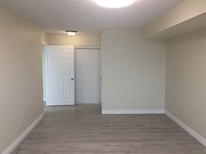 68 Corporate Dr, unit 2621 for rent - image #6