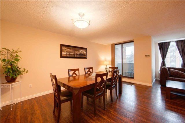 1540 Pickering Pkwy, unit 304 for sale - image #6