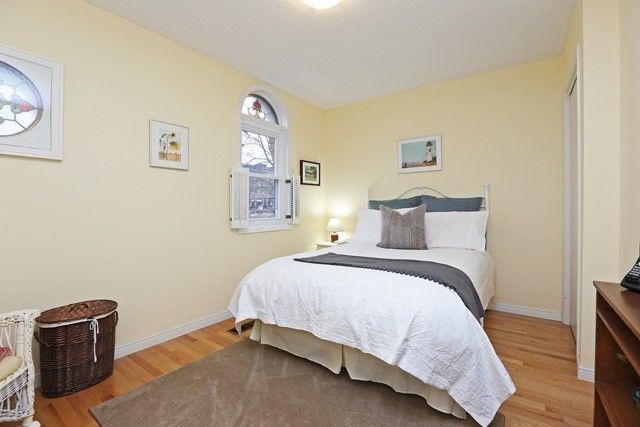 10 Buller Ave, unit # 8 for sale