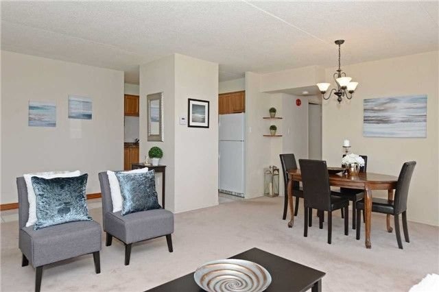 1540 Pickering Pkwy, unit 206 for sale - image #19