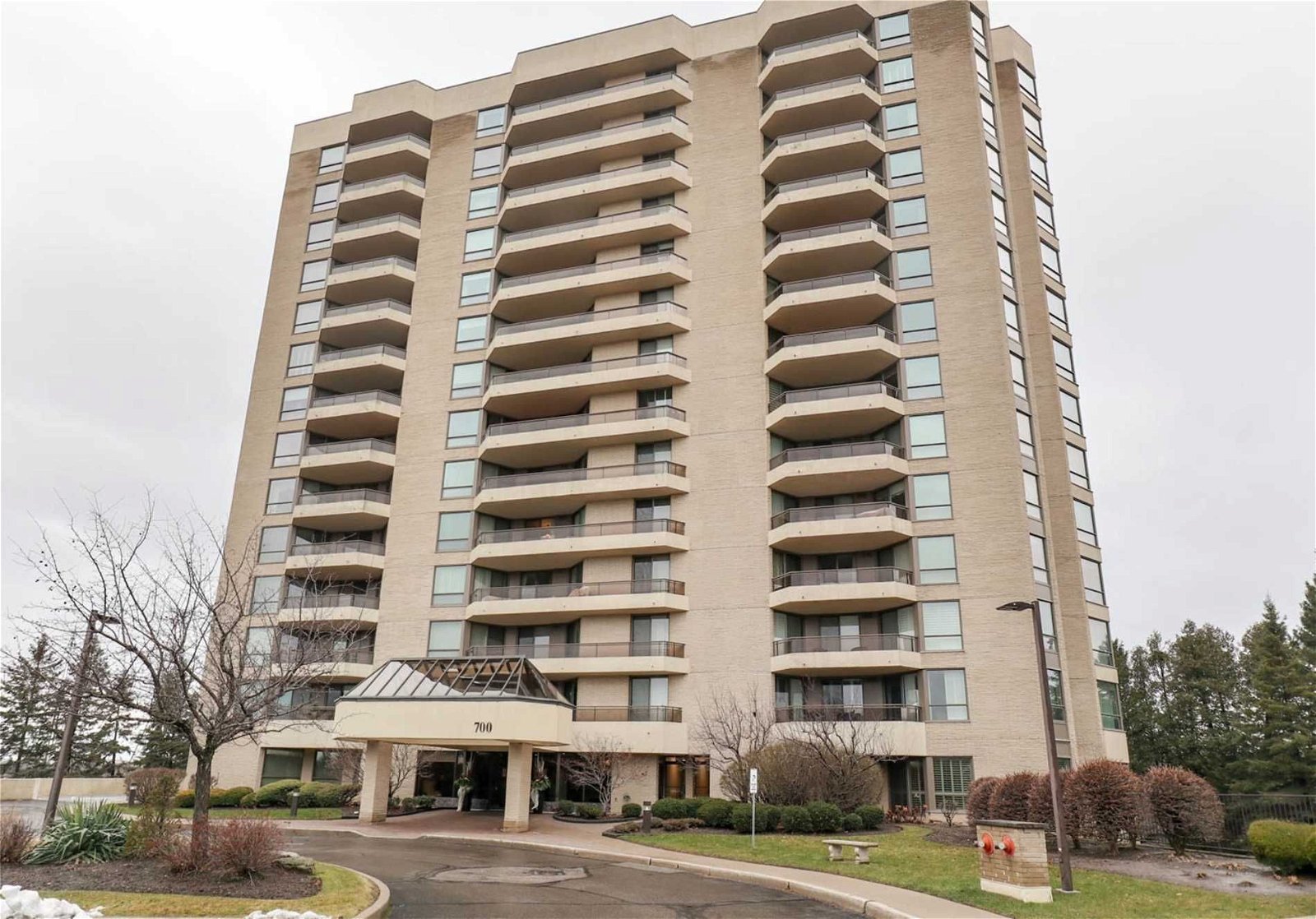 700 Wilson Rd N, unit 604 for sale - image #1