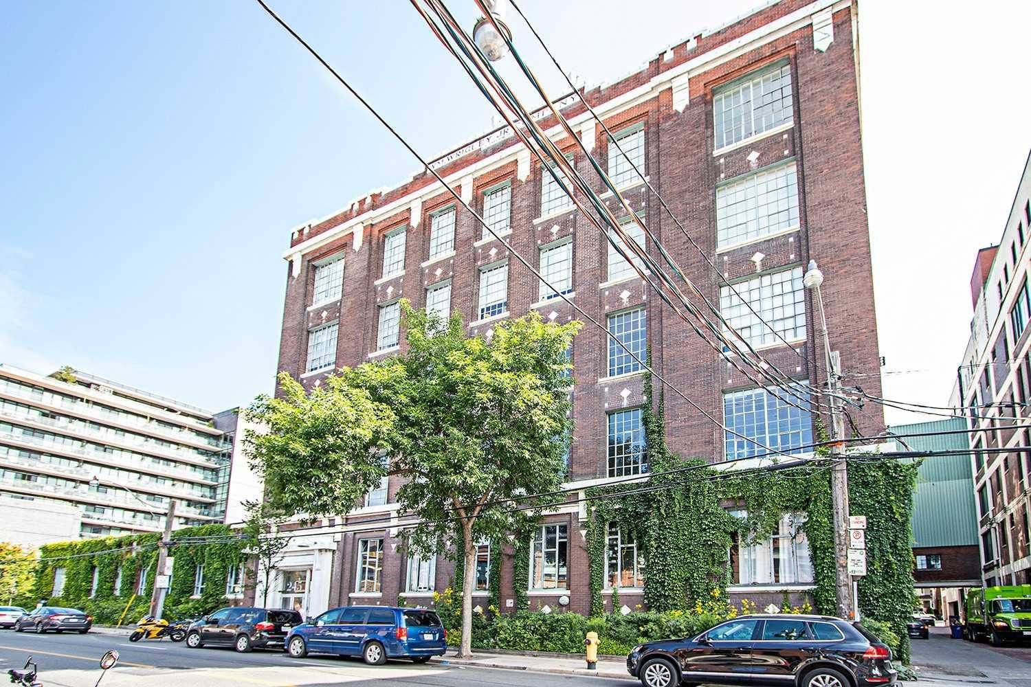 245 Carlaw Ave, unit 204 for sale - image #1