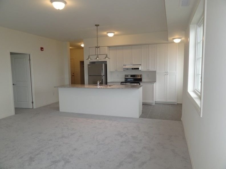 70 Shipway Ave, unit 411 for rent - image #2