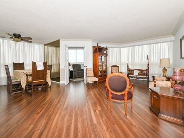 1890 Valley Farm Rd, unit 812 for sale - image #19