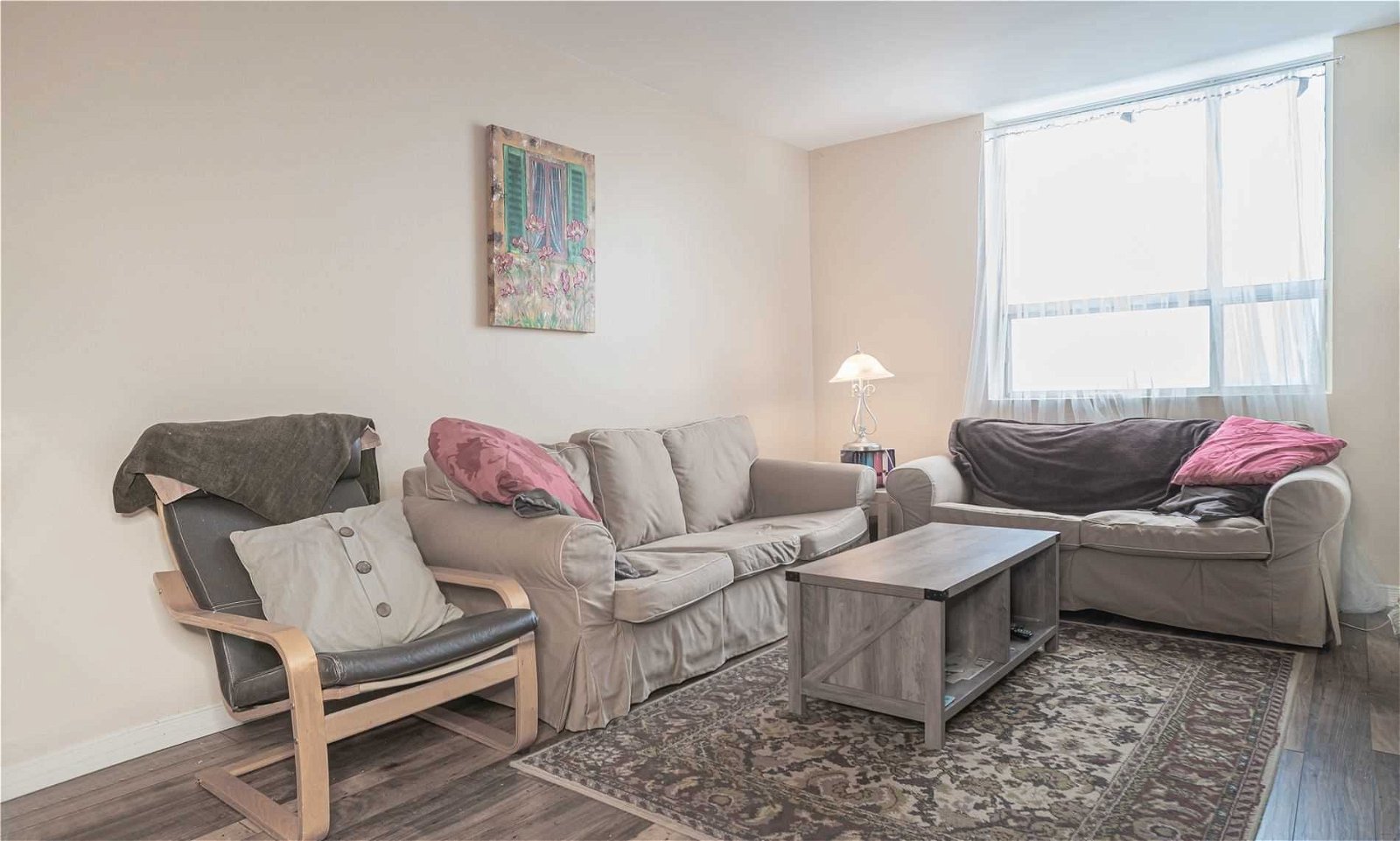1655 Pickering Pkwy, unit 808 for sale - image #6