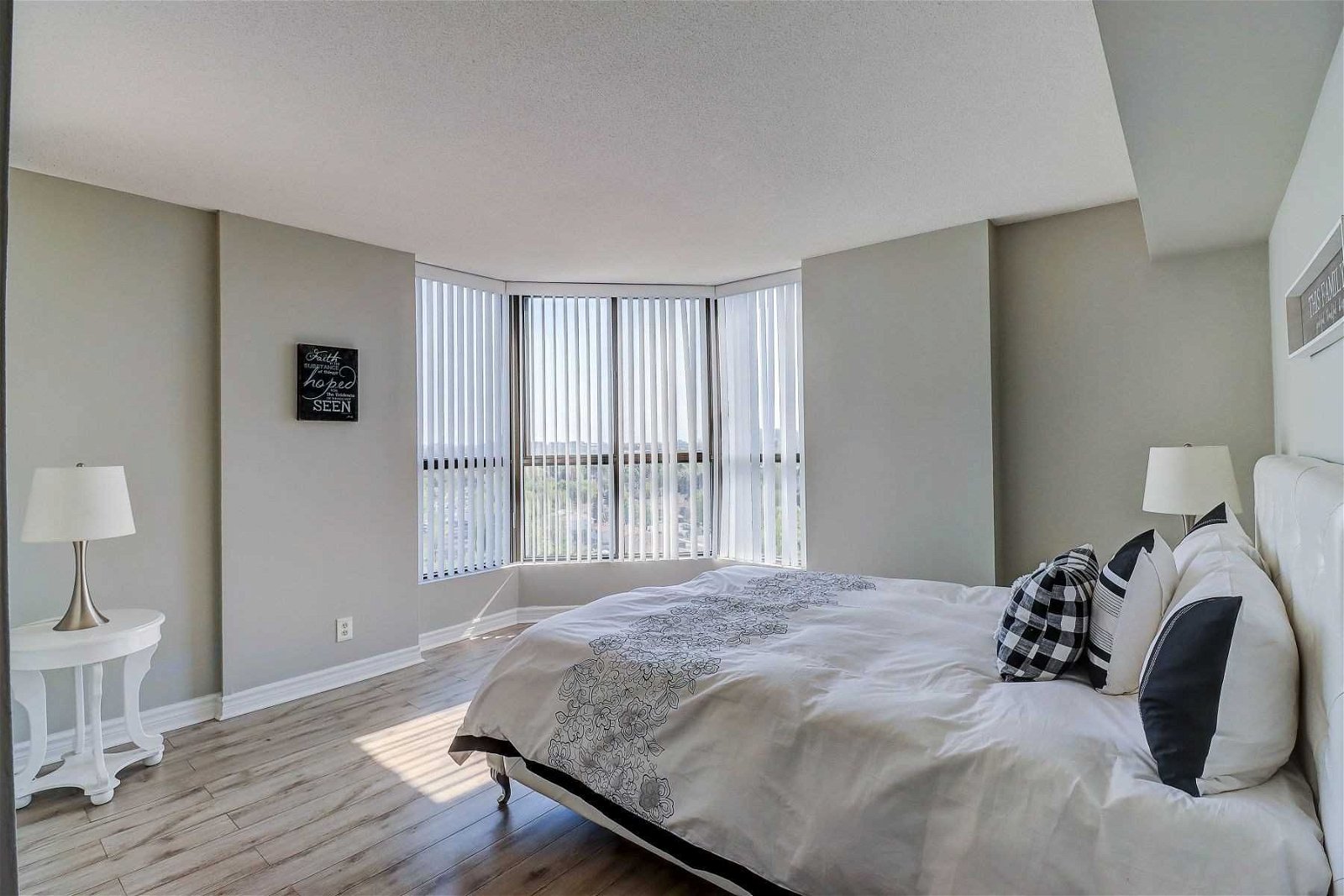 8 Silverbell Grve, unit 1004 for sale - image #32
