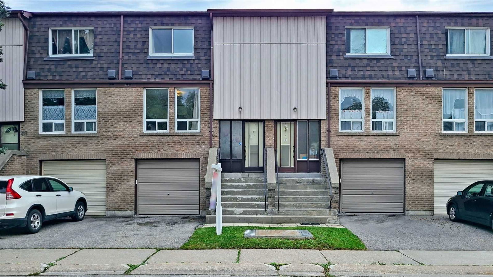 175 Trudelle St Trudelle Street Townhomes 3 Beds + 1 3 Baths Unit 46 strata.ca