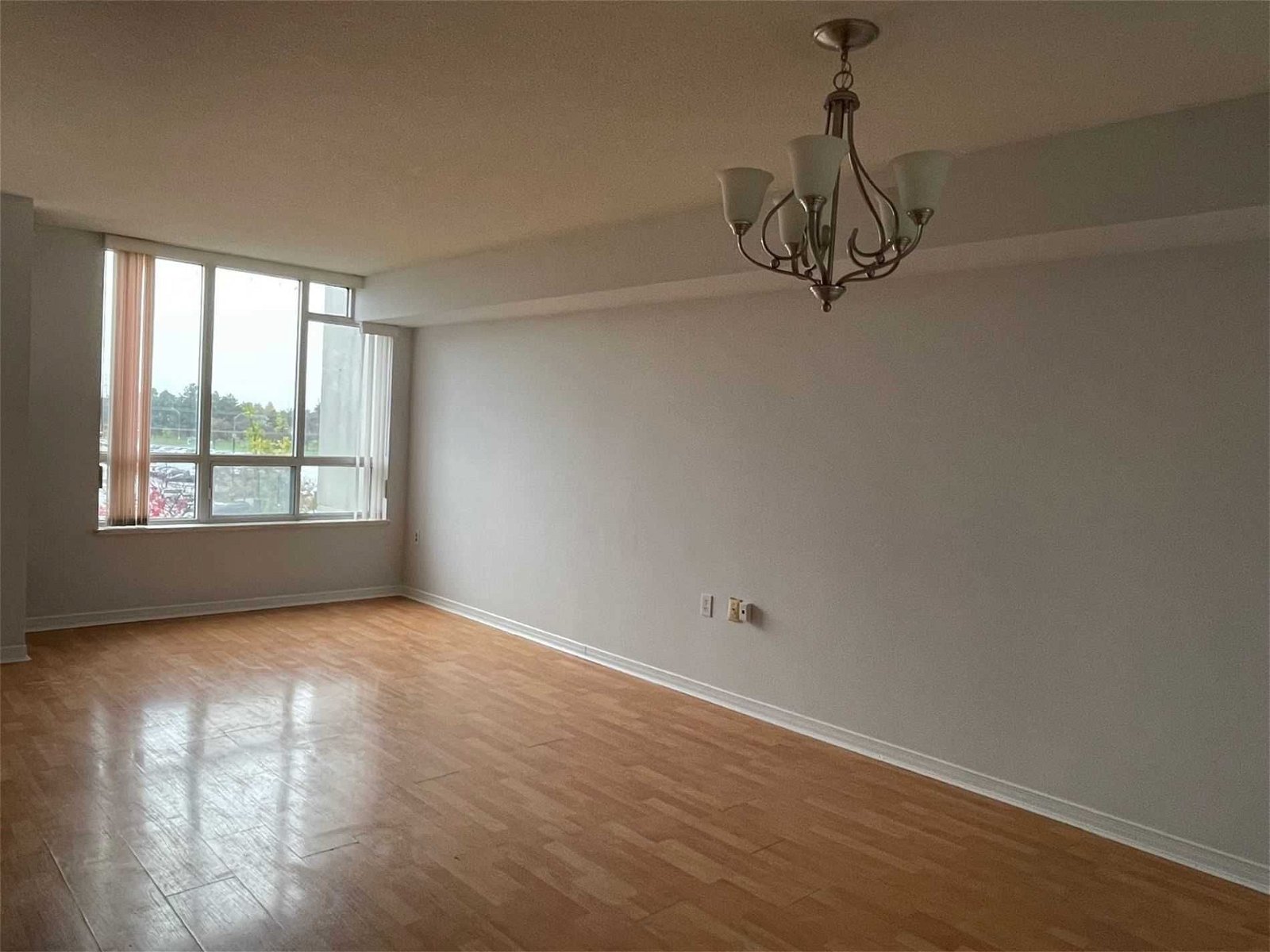 5001 Finch Ave E, unit 606 for rent - image #3