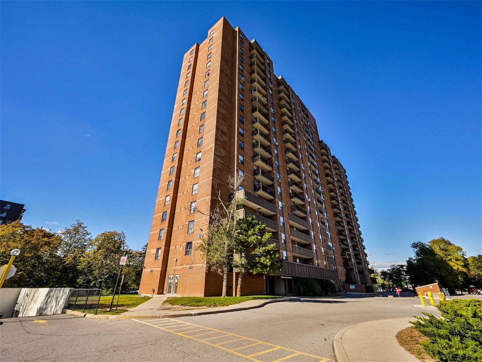 90 Ling Rd, unit 402 for sale - image #23