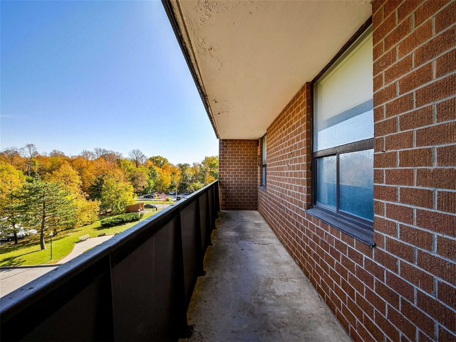 90 Ling Rd, unit 402 for sale - image #27