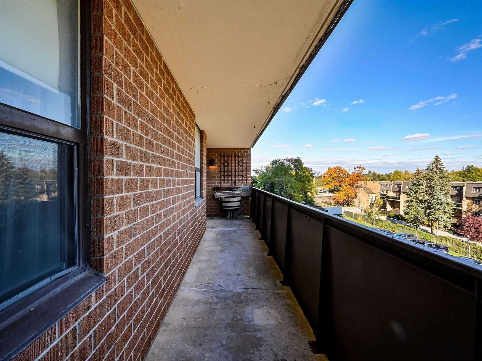 90 Ling Rd, unit 402 for sale - image #30