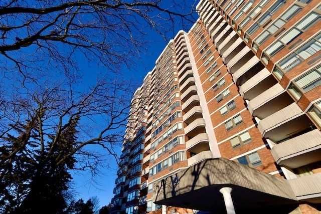 121 Ling Rd, unit 1805 for rent - image #14