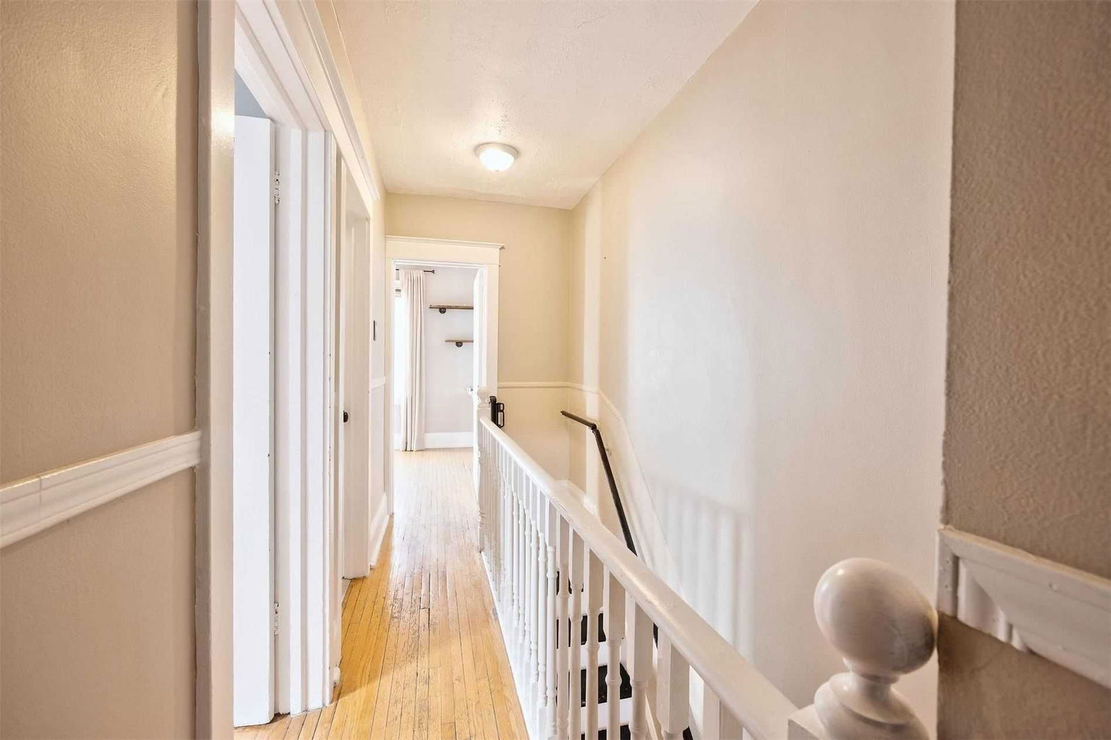 339 Bain Ave for sale in North Riverdale | Blake-Jones - image #5