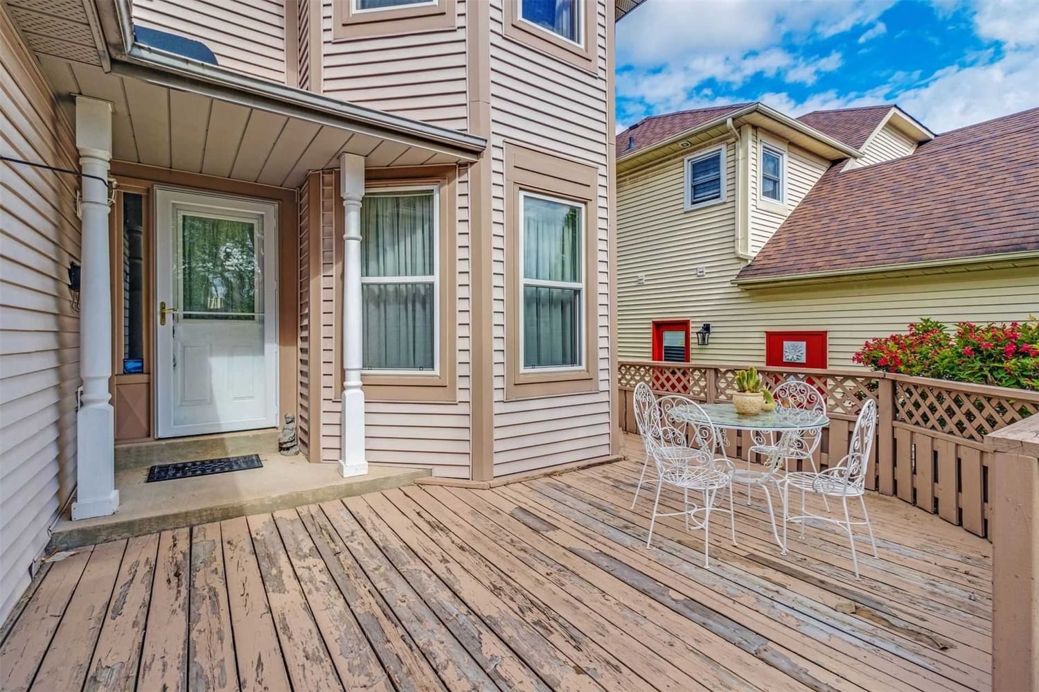 992 Ripley Cres for sale in Pinecrest | Taunton - image #4
