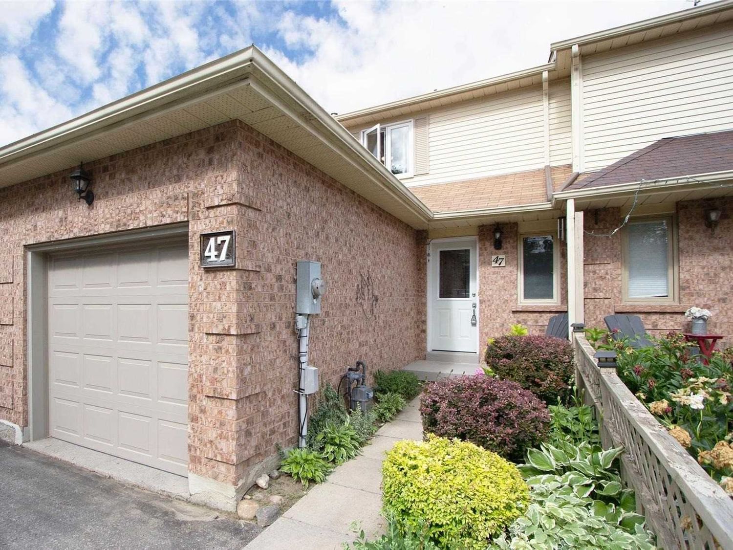 47 Mcmann Cres for sale in Courtice - image #1