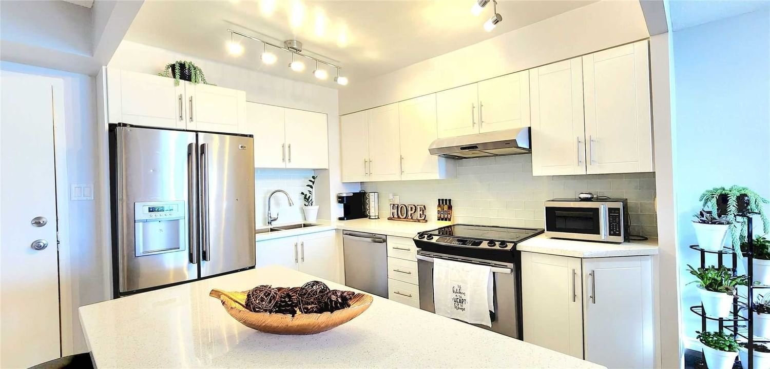 8 Silver Bell Grve, unit 1003 for sale - image #2