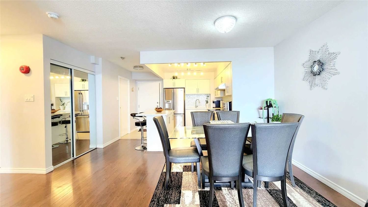 8 Silver Bell Grve, unit 1003 for sale - image #3