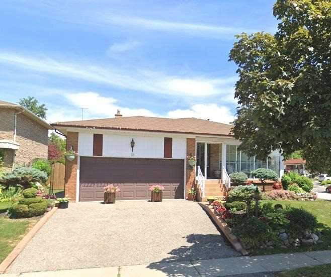 18 Fulbert Cres, unit basement for rent - image #2