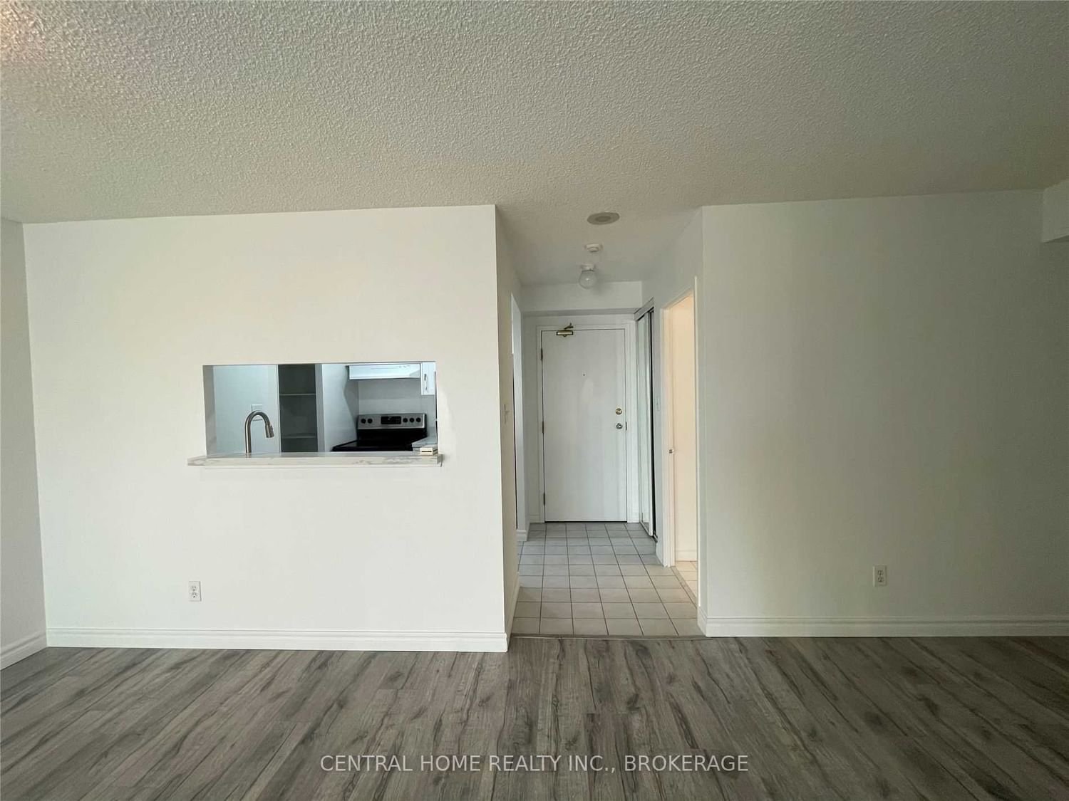 2550 Lawrence Ave E, unit 309 for rent - image #8