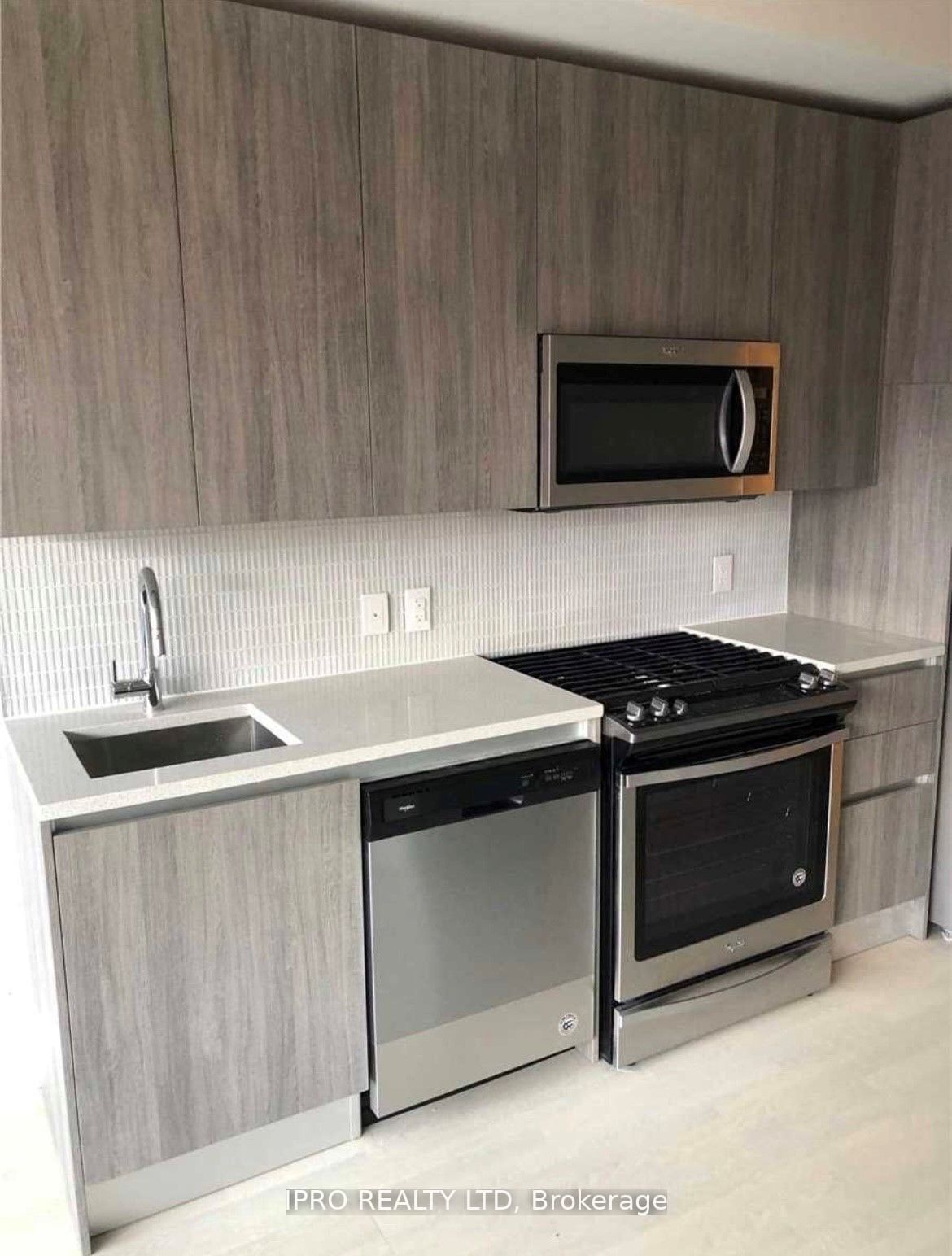 246 Logan Ave The Logan Residences Condos 1 Bed 1 Bath Unit