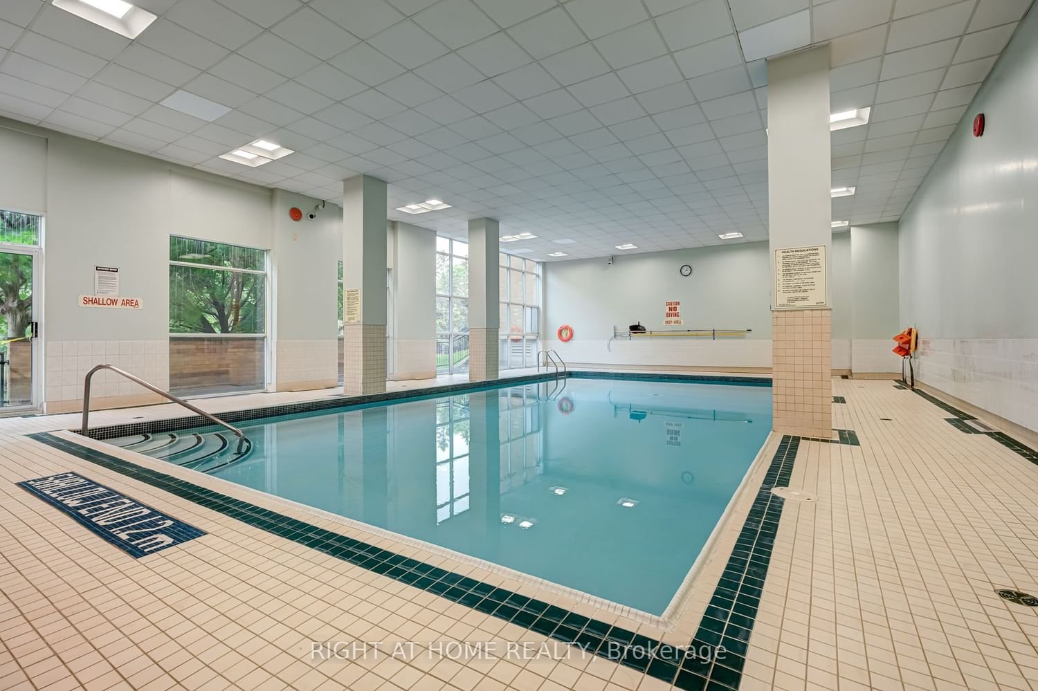 1655 Pickering Pkwy, unit 803 for sale - image #15