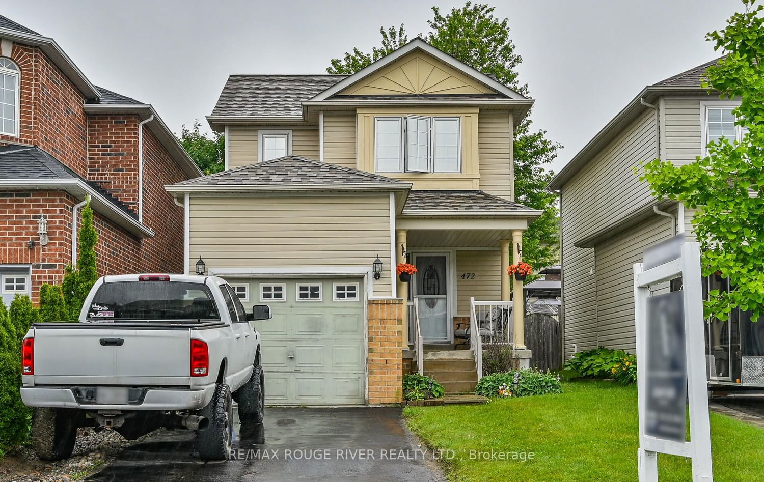 472 Nottingham Cres for sale  - image #1