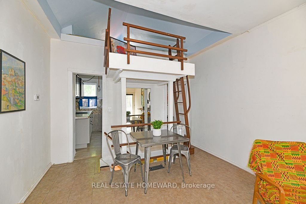 21 Drayton Ave for sale  - image #4