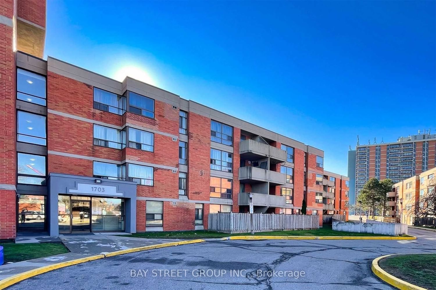 1703 Mccowan Rd E, unit 201 for rent - image #1