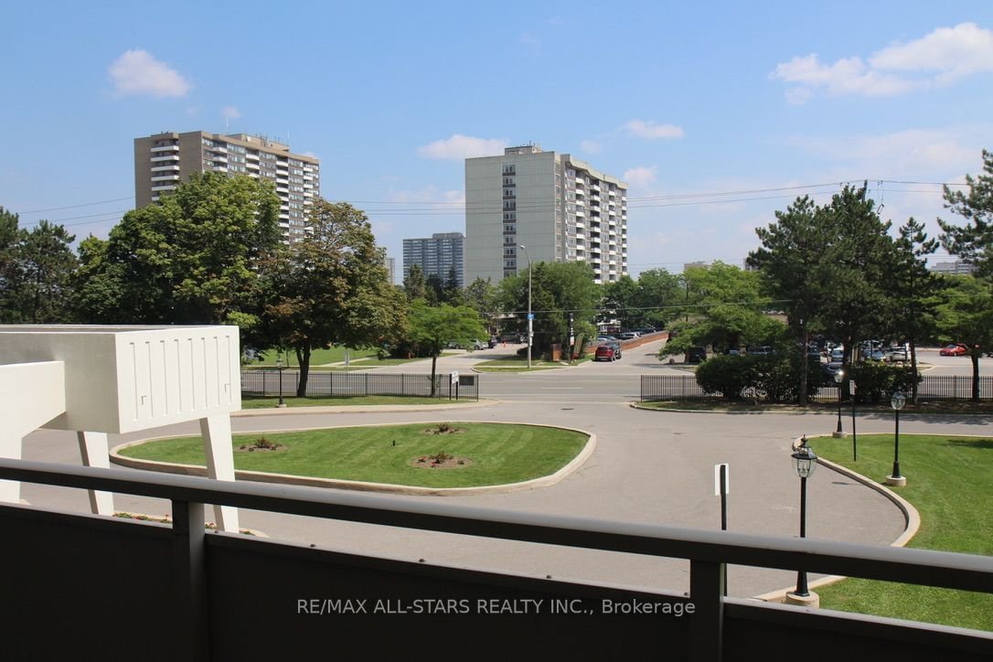 2550 Pharmacy Ave, unit 209 for sale - image #21