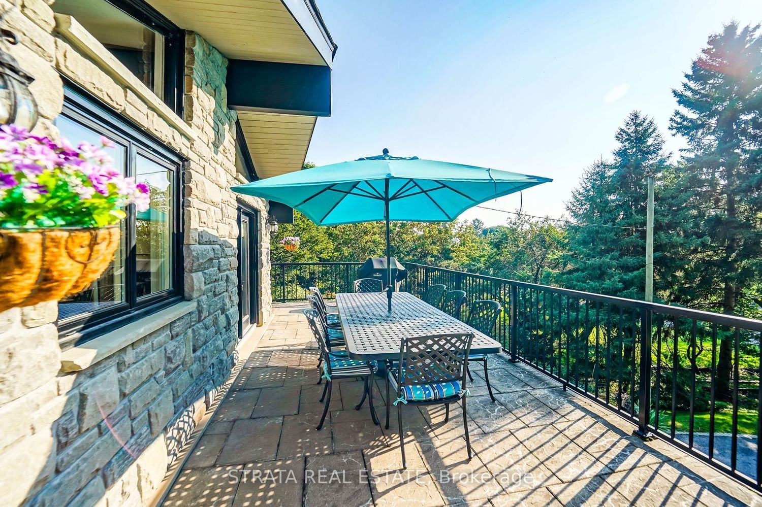 41 Meadowcliffe Dr for sale  - image #7